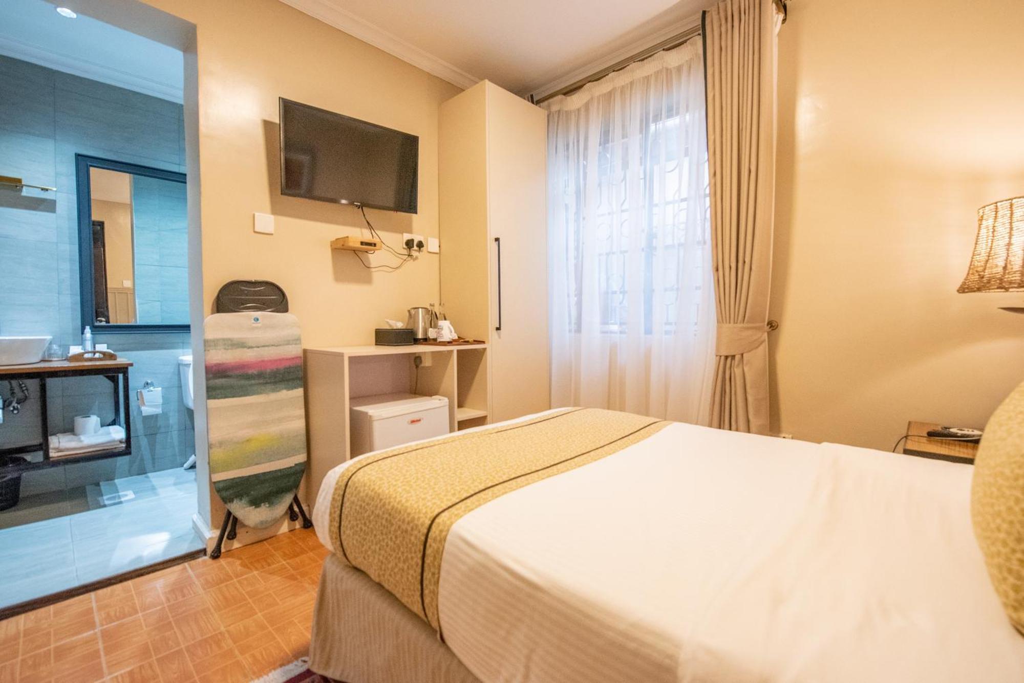 Hotel Cozy Stead Nairobi Esterno foto