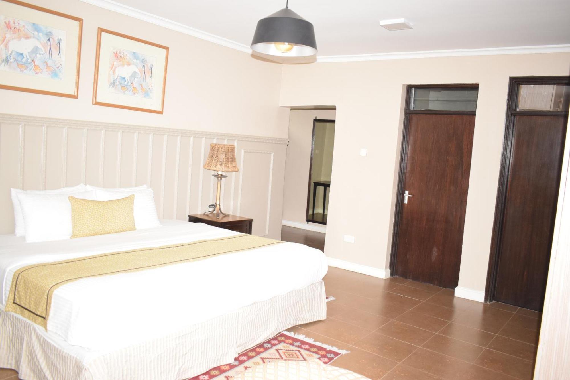 Hotel Cozy Stead Nairobi Esterno foto