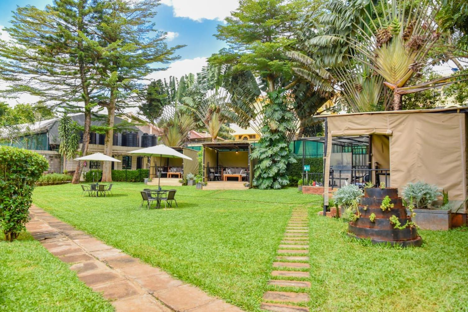 Hotel Cozy Stead Nairobi Esterno foto