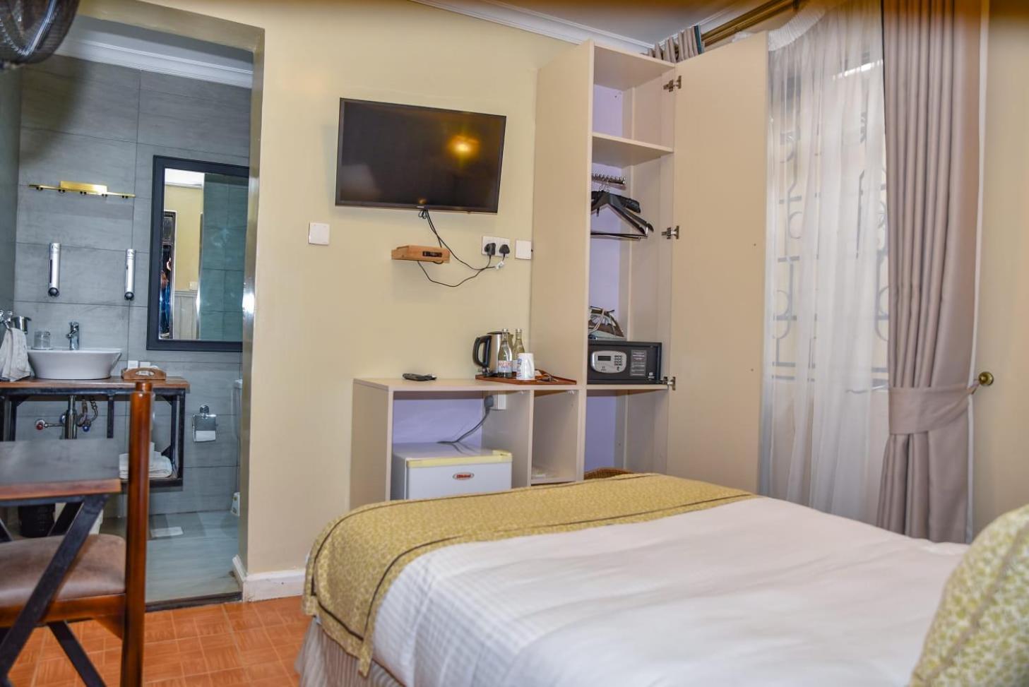Hotel Cozy Stead Nairobi Esterno foto